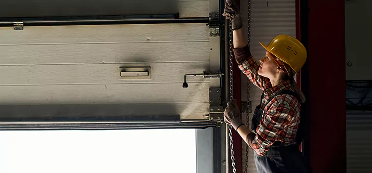Addressing Common Garage Door Stoppage Issues in Greenville, NC